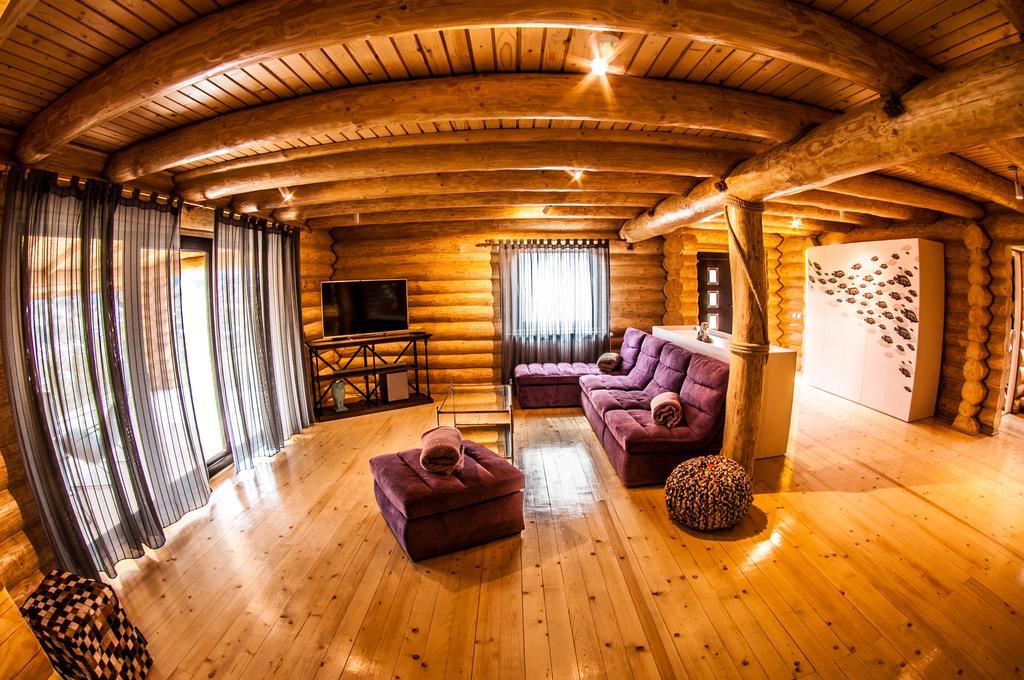 Cabana Deac - Luxury Chalet Dornavátra Szoba fotó